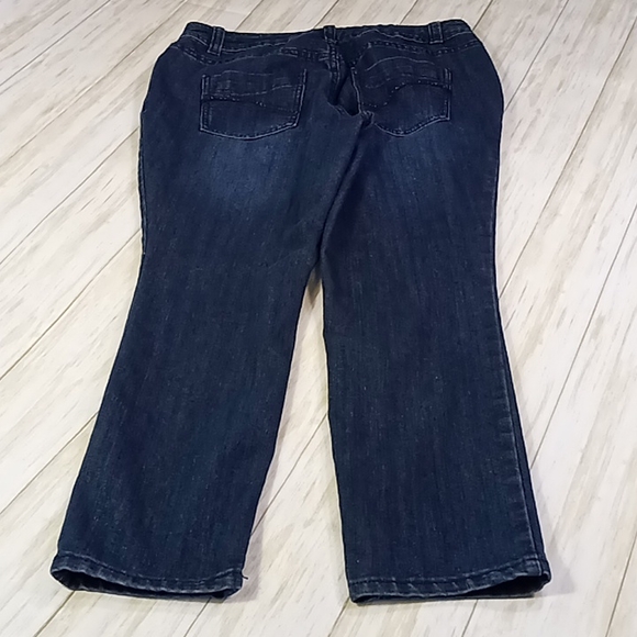 Christopher & Banks Petite Curvy Straight Leg Blue Jeans Size 6P - Picture 11 of 16